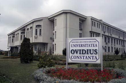 Universitatea_Ovidius_-_Campus.jpg Universitatea_Ovidius_-_Campus.jpg