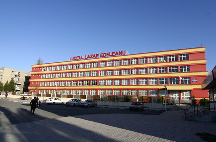 olimpiadamate-LiceulLazarEdeleanu01.jpg olimpiadamate-LiceulLazarEdeleanu01.jpg