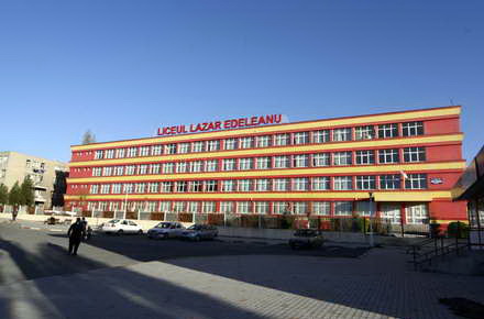 olimpiadamatematica-LiceulLazarEdeleanu01.jpg olimpiadamatematica-LiceulLazarEdeleanu01.jpg