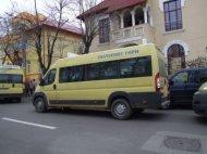 La Baraganu, microbuzul pentru elevi a fost tras pe dreapta