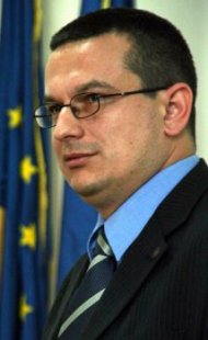 Puiu Hasotti, reclamat pentru discriminare