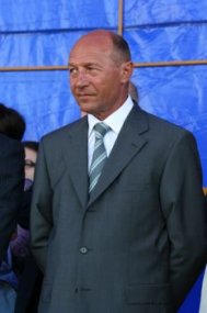 Basescu se reface la Neptun