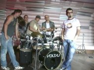 Viata ca la 20 de ani, cu Voltaj