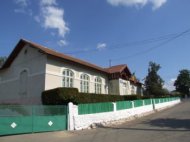 Scoala Topalu va avea un nou teren de sport