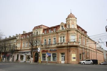 1205353504.jpg