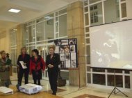 Omagiu poetului necuvintelor