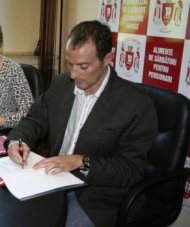 Mazare se lauda cu inca trei contracte