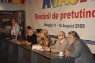 Romanii din diaspora se reintalnesc la simpozionul \