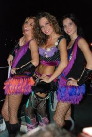 Anna Lesko si-a aruncat rochia sub privirile lui Iri