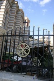 Binecuvantatele mizerii din ograda lui Teodosie