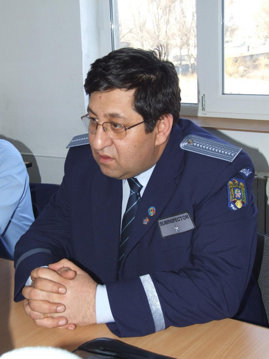 george_caraivan_08.jpg