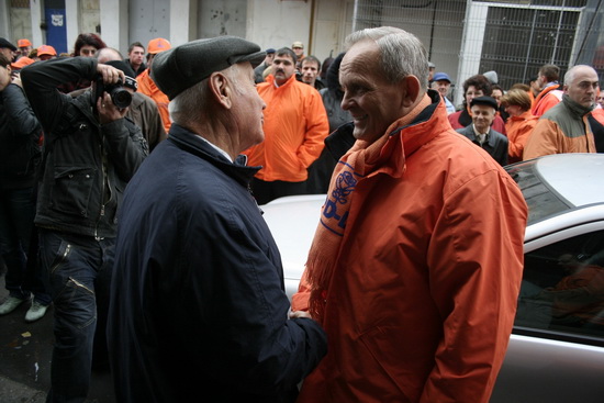 pdl_theodor_stolojan_la_piata_05.jpg