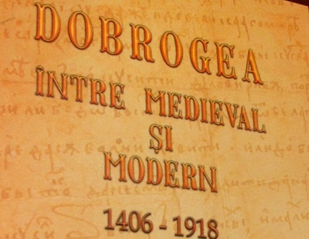 DECUPAJ carte1.jpg
