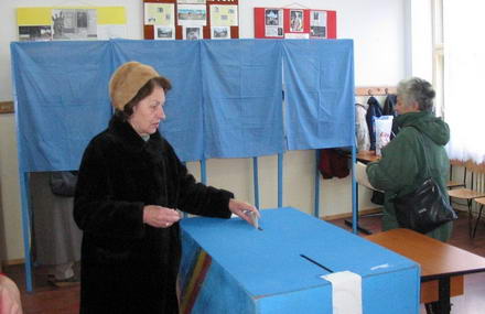 vot_sectie_de_votare_07.jpg
