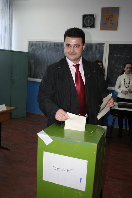 voturi_candidati_daniel_florea_08.jpg voturi_candidati_daniel_florea_08.jpg