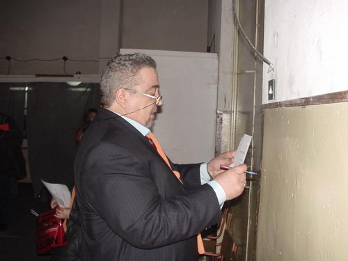 ce a surprins fotoreporterul nostru pe teren 247256