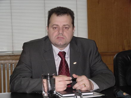 senator colegiul 4 mircea banias pd l 245808