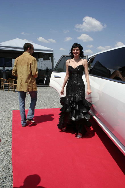bolizii barcile si luxul distractia lui mazare in 2008 galerie foto 247335