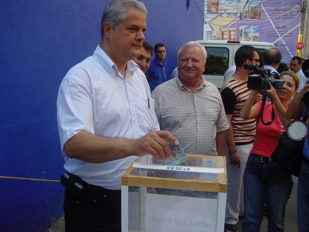 ia uiteeee asa ii stiti 248596