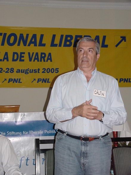 ia uiteeee asa ii stiti 248596
