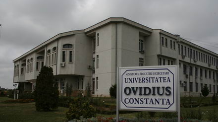 Universitatea_Ovidius_Campus.jpg Universitatea_Ovidius_Campus.jpg