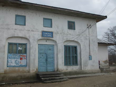 ciobanu_camin_cultural_01.jpg ciobanu_camin_cultural_01.jpg