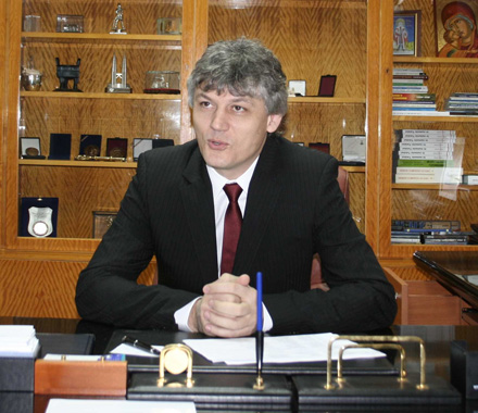DESCHIDERE_Liviu_Brailoiu_birou_09.jpg