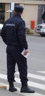 Jandarm cu diploma de bacalaureat falsa