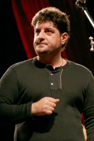 Tavi Colen isi face hotel in Eforie Sud