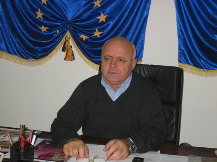 Mihai_Viteazu_primar_Gheorghe_Grameni_03.jpg