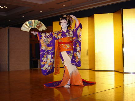 teatru_japonez.jpg teatru_japonez.jpg