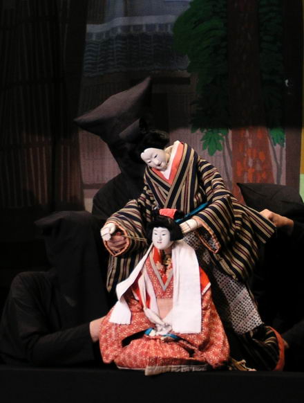 teatru_japonez_2.jpg teatru_japonez_2.jpg