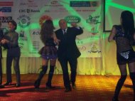 Fotoreportaj Dansez pentru tine, dar mai ales pentru mine