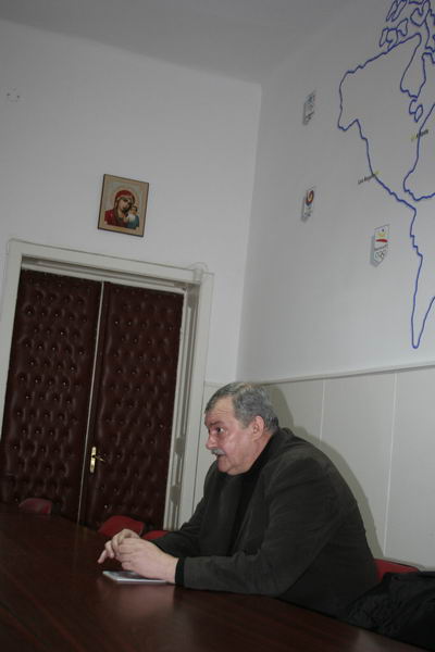 vasile pasca sunt salarii uluitoare in baschetul romanesc galerie foto audio 250507
