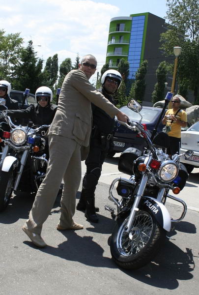 Nicolae_Nemirschi_motocicleta.jpg
