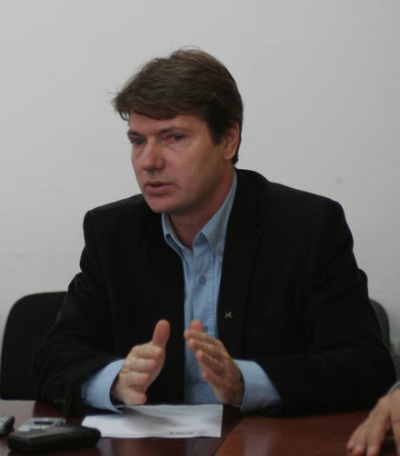 Viorel_Oleniuc_4.jpg Viorel_Oleniuc_4.jpg