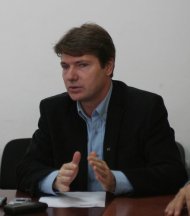 Viorel Oleniuc, demis de Bazac pe motiv ca este consilier local