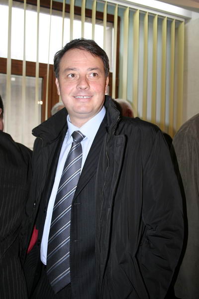 Puci_in_PDL_Florin_Mitroi.jpg