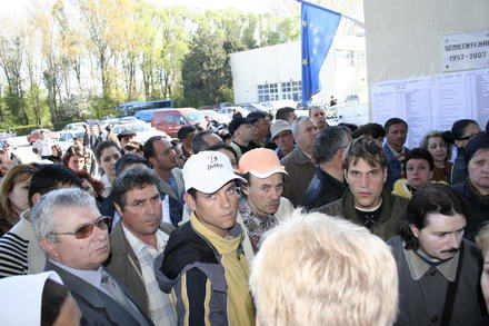 bursa locurilor de munca bate criza galerie foto 253767