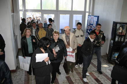 bursa locurilor de munca bate criza galerie foto 253767