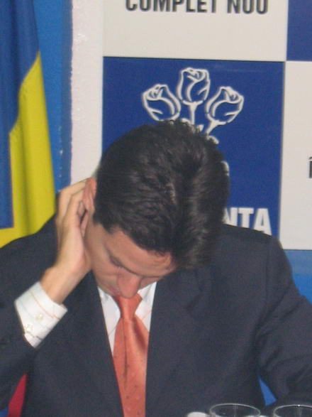 fotoreportaj asa se scarpina politicienii 254289