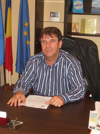 crucea_primar_gheorghe_frigioi_04.jpg crucea_primar_gheorghe_frigioi_04.jpg