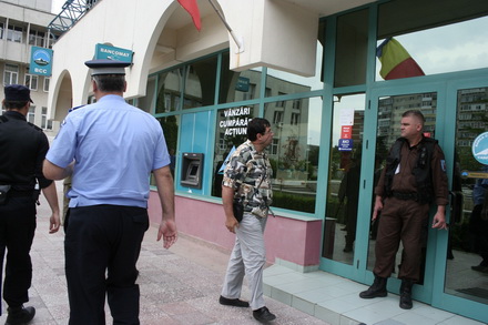 primul jaf armat intr o banca din constanta galerie foto 32726 255848