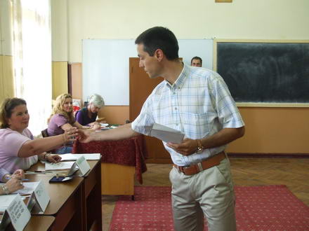 mazare a votat pentru bani nicusor pentru romania galerie foto 88248 256438