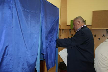 mazare a votat pentru bani nicusor pentru romania galerie foto 88248 256438