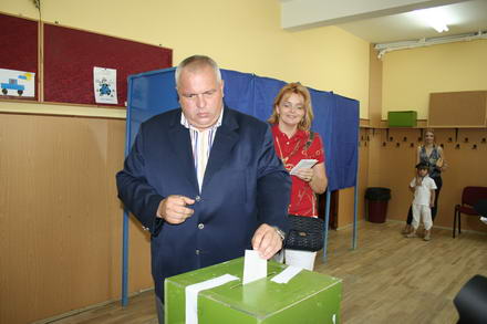 mazare a votat pentru bani nicusor pentru romania galerie foto 88248 256438