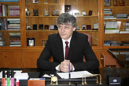 mesaj_prefect_e.jpg mesaj_prefect_e.jpg