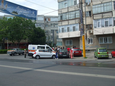 accident_ambulanta_03.jpg accident_ambulanta_03.jpg