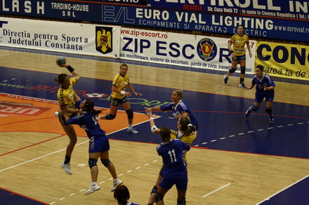 handbal_cs_tomis.jpg