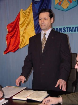 inspectoratul_pentru_situatii_de_urgenta_petre_trandafir_01.jpg inspectoratul_pentru_situatii_de_urgenta_petre_trandafir_01.jpg